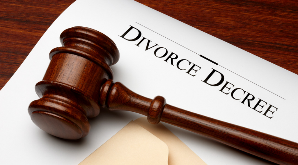 Why Do We Need To Hire Professional Same Sex Marriage Lawyers For Divorce?