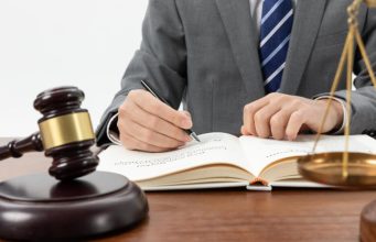 When and Why You Might Need a Reputation Management Lawyer