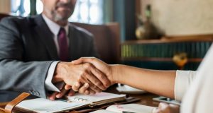 A Complete Guide to Hiring a Workers Compensation Lawyer